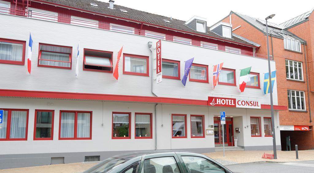 Ina Hotel Consul Кил Екстериор снимка
